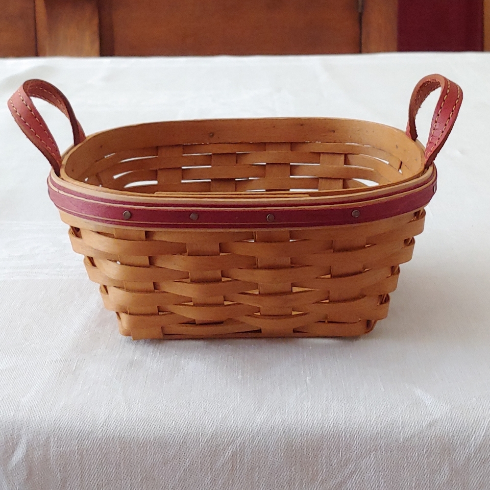 Longaberger Holiday Tree Trimming Basket - Picture 3 of 12